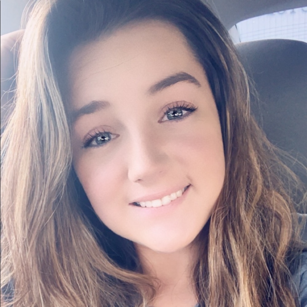 Meet your Posher, Bri